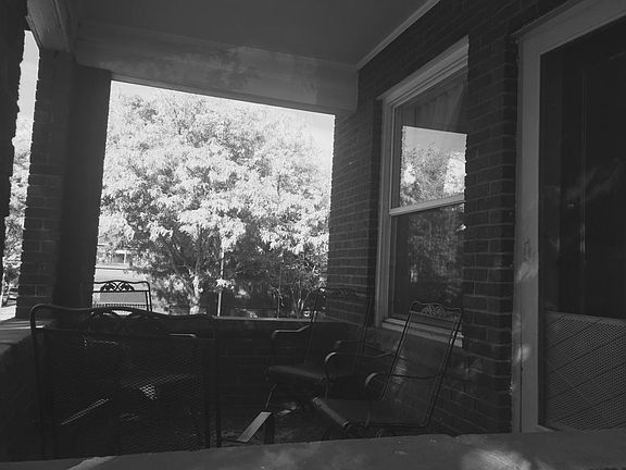 4th image of 1284 Columbine St #102