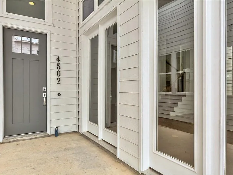 4502 Grassland Dr — Photo 7