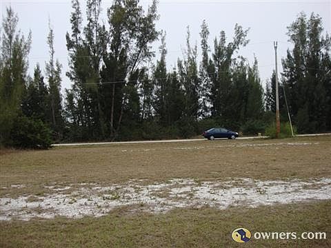 4th image of 4409 NW 20th Ter