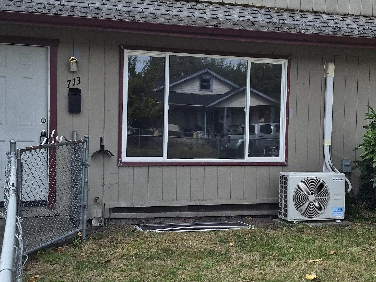 2 bed, 1.5 bath, 1000 sqft, $1,250 — Photo 1