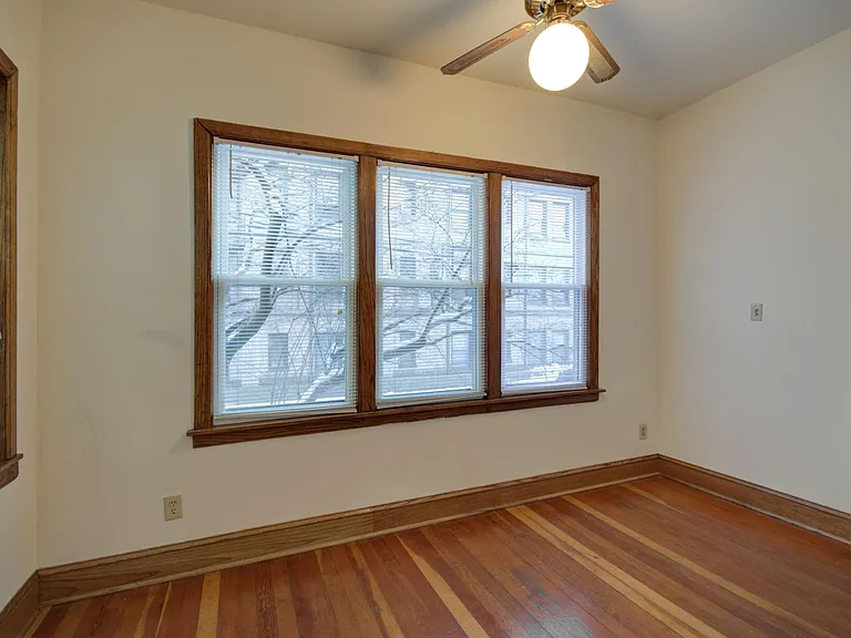 845 W Sheridan Rd #3 — Photo 12