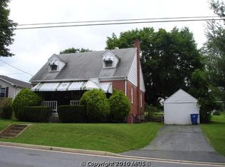 610 Randolph Ave, Front Royal, VA 22630