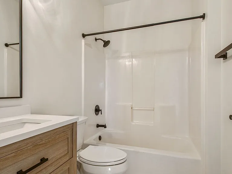 319 N Gay Ave — Photo 15