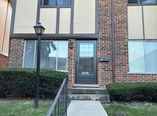 1S218 Ingersoll Ln, Villa Park, IL