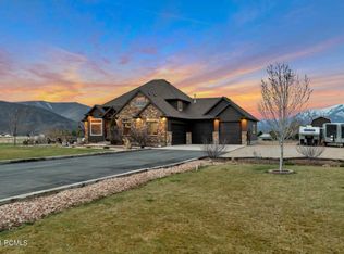 2660 S Ranch Dr, Daniel, UT 84032