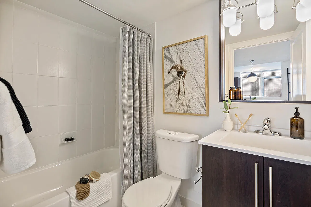 2 bed, 815 sqft, $3,150 — Photo 4