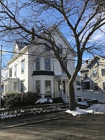1st image of 17 Rockland St #1