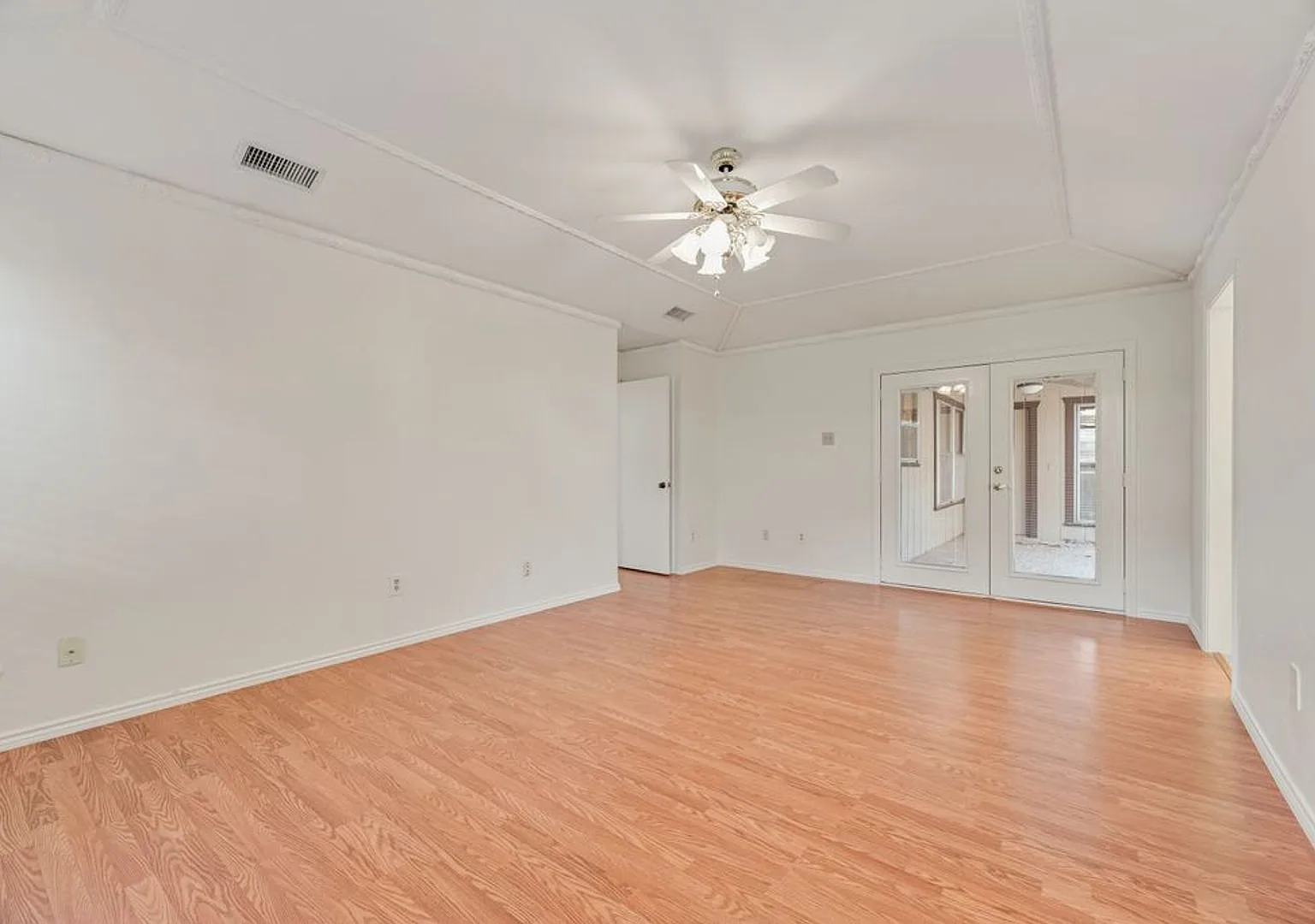 Charming home in Prestonwood-Richardson ISD! — Photo 4
