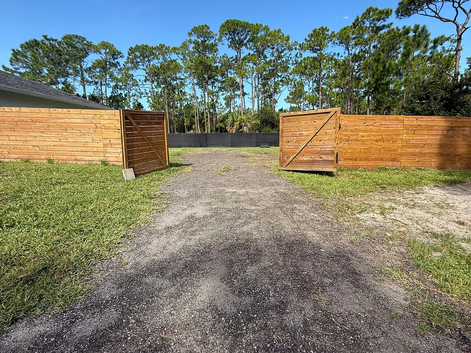 3 bed, 1520 sqft, $2,950 — Photo 3