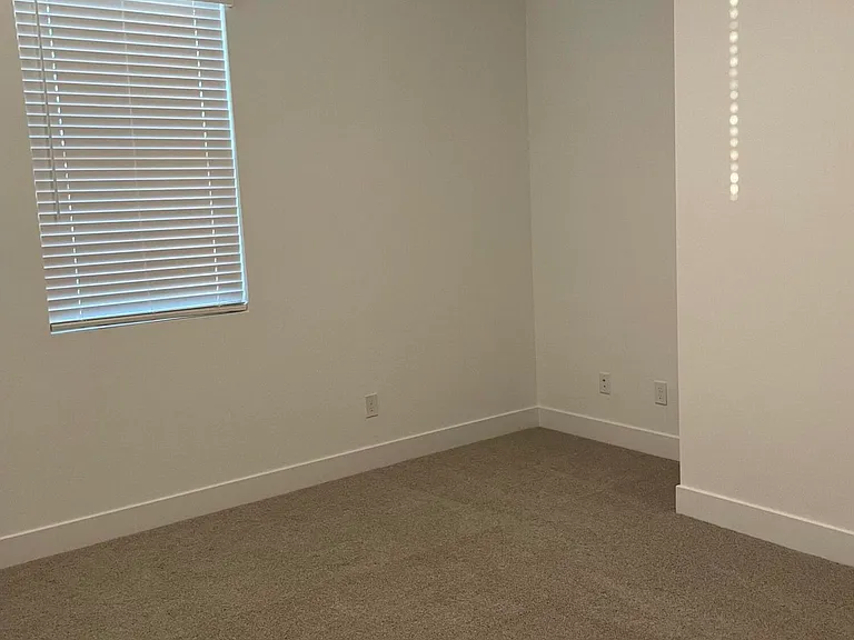 21289 E Superstition Dr — Photo 17