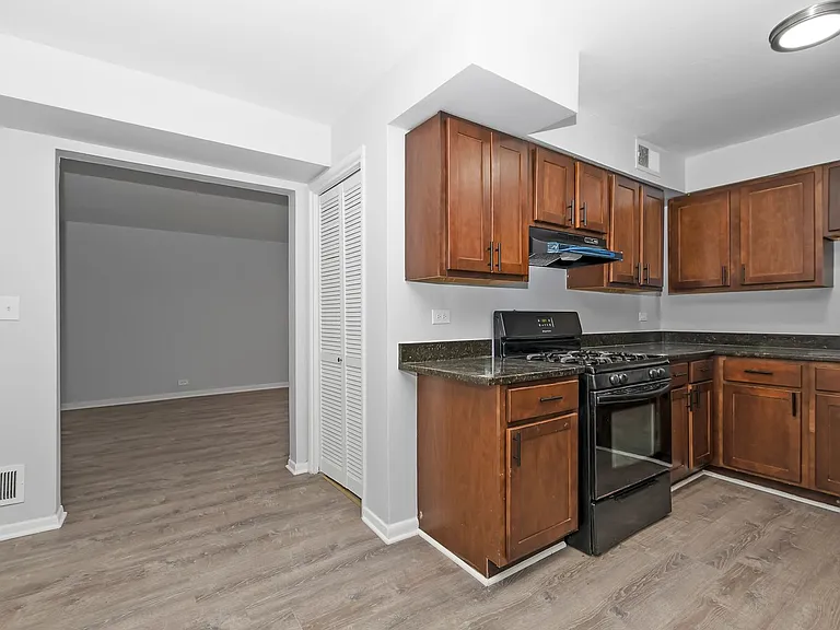 8030 S Yates Blvd — Photo 3