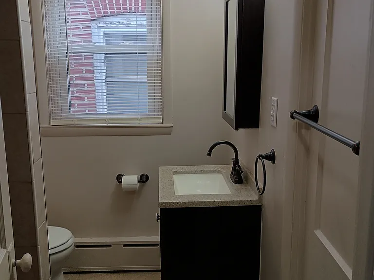 1619 W Tilghman St — Photo 13