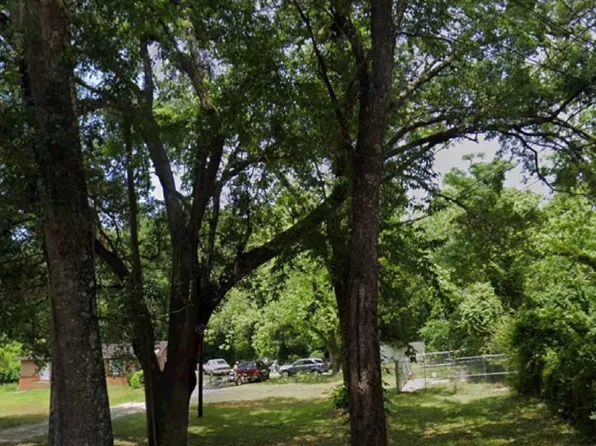 Deer Ave, Daphne, AL 36526