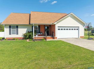 1045 Cove Rd, Southside, AL 35907