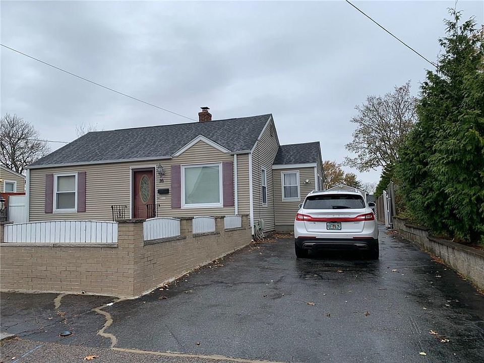 1st image of 26 Bliss St
