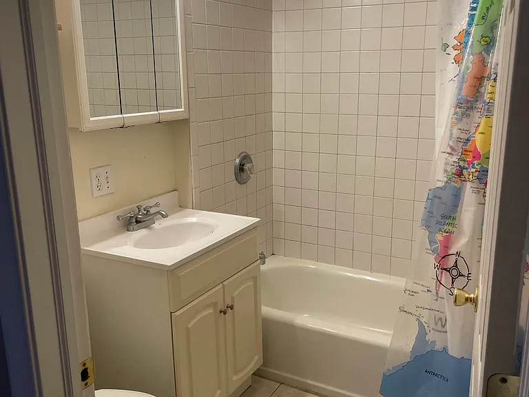 638 Fellows Ave #2 — Photo 4