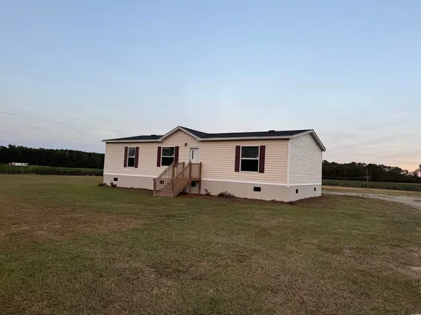 2835 Padgett Rd., Lake City, SC 29560