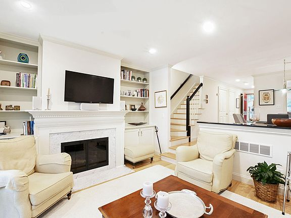 4th image of 194 Bayfront Way UNIT 194