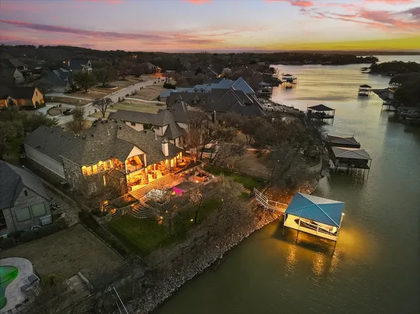 8540 Waterfront Ct, Fort Worth, TX 76179