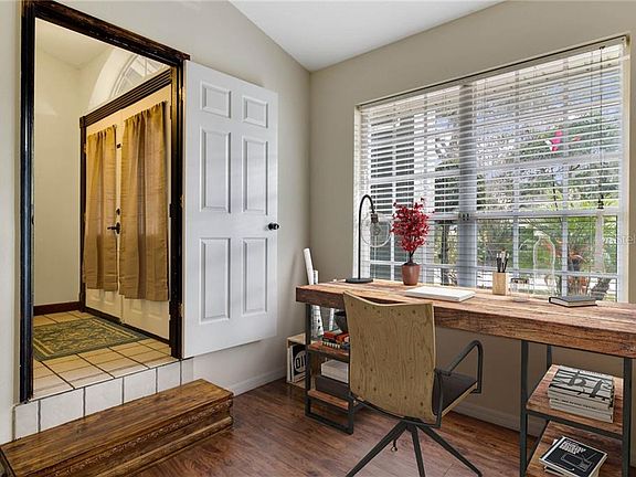 4th image of 7719 Fox Squirrel Cir