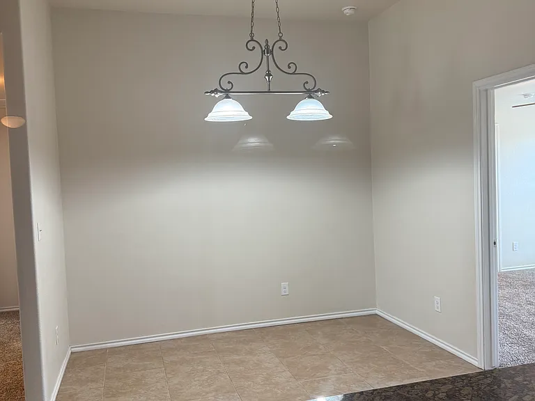 10106 Viola Ave — Photo 16