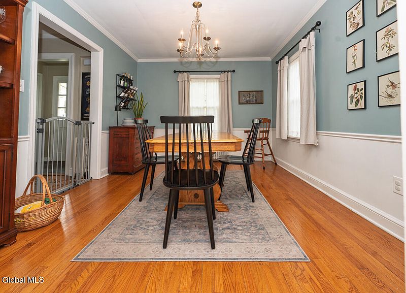 4th image of 1380 Clifton Park Road