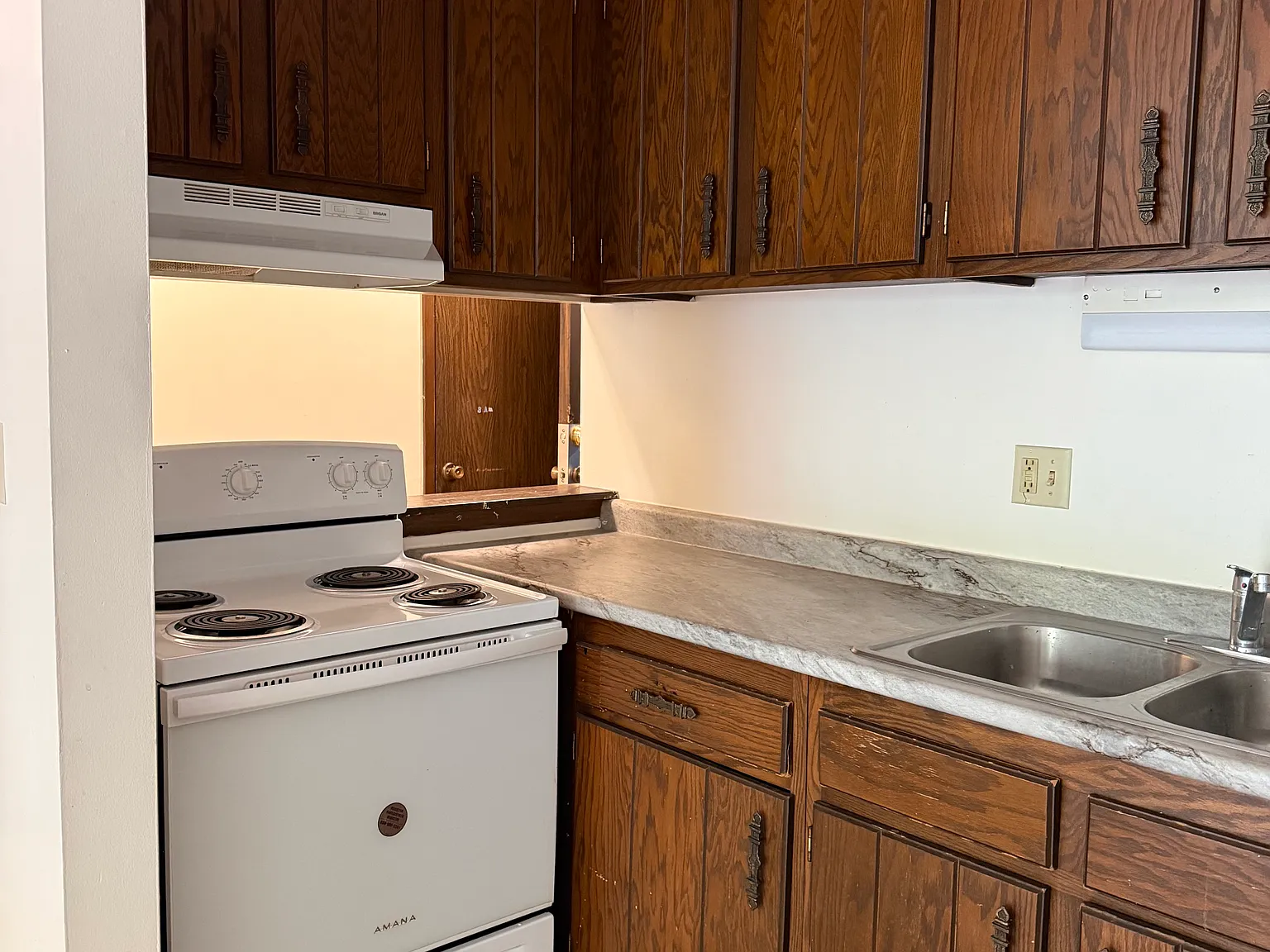1 bed, $900 — Photo 3