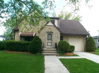 303 4th St, Waunakee, WI 53597