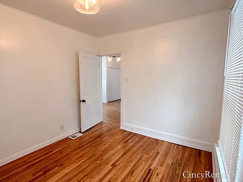 3715 Woodland Ave — Photo 11