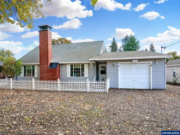 1305 Main St SE, Albany, OR 97322