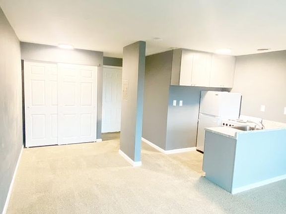 3rd image of 1104 Pacific Ave APT 306