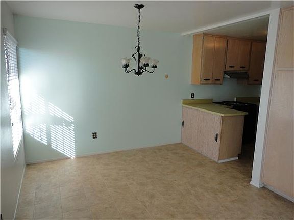 3rd image of 2507 Caminito Avellano
