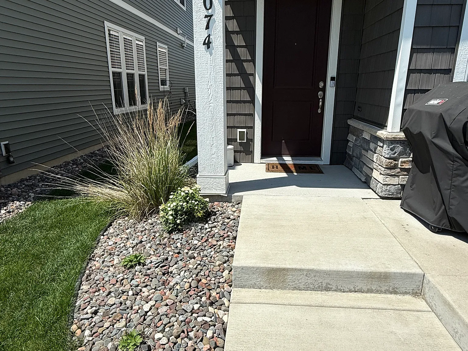 8074 Balsam Ln N — Photo 2