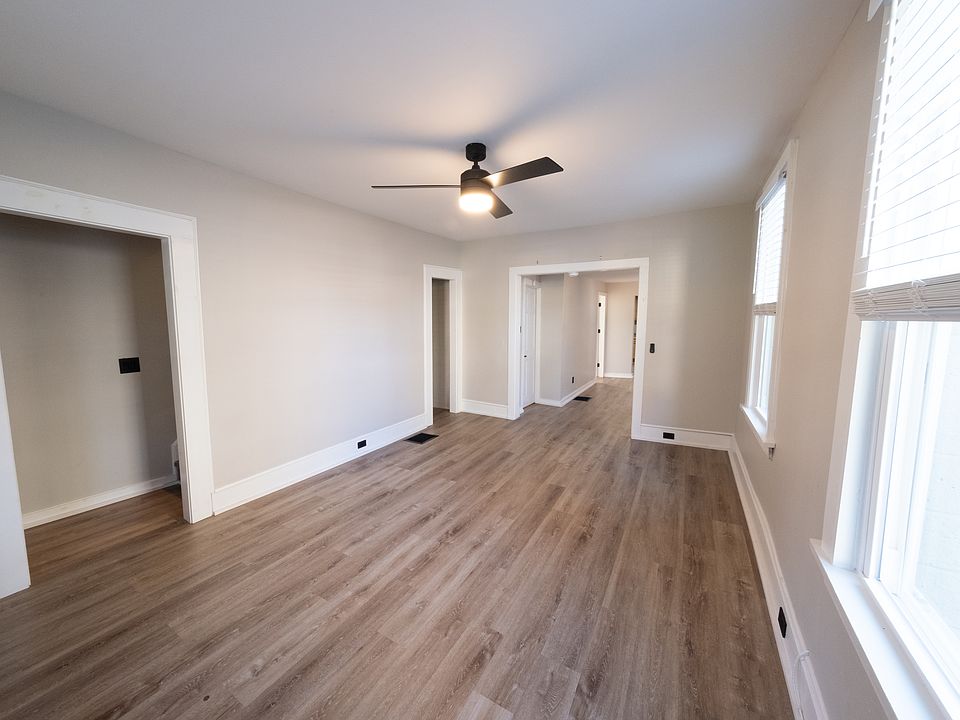 1st image of 133 Bristol St