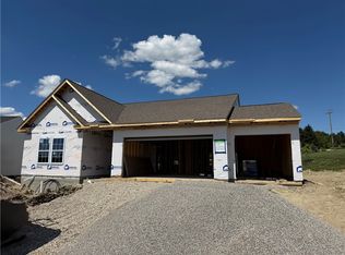 34 Chestnut St, Springboro, OH 45066