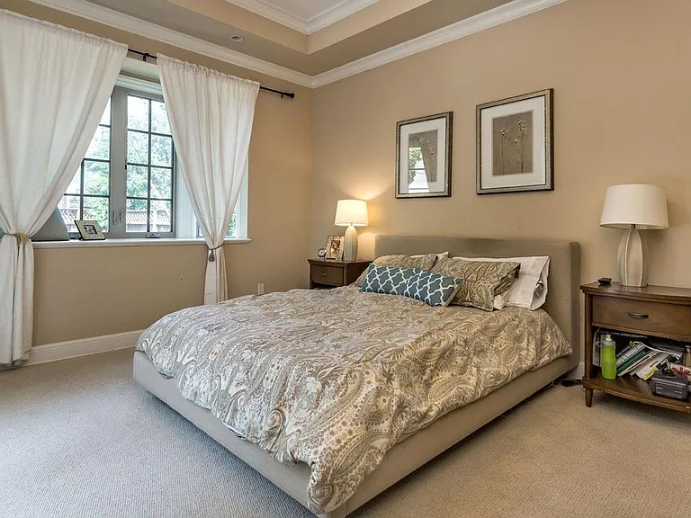 2261 Saint Francis Dr — Photo 17