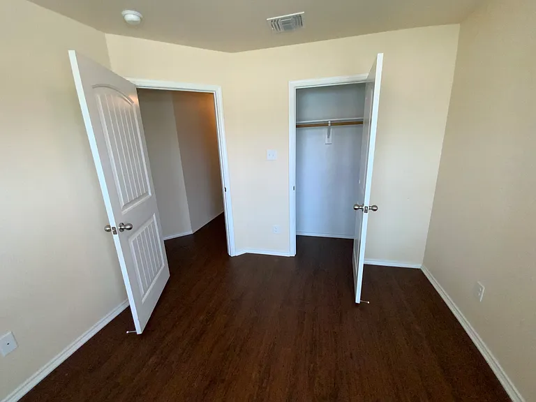 2543 Valley Forge Dr — Photo 14