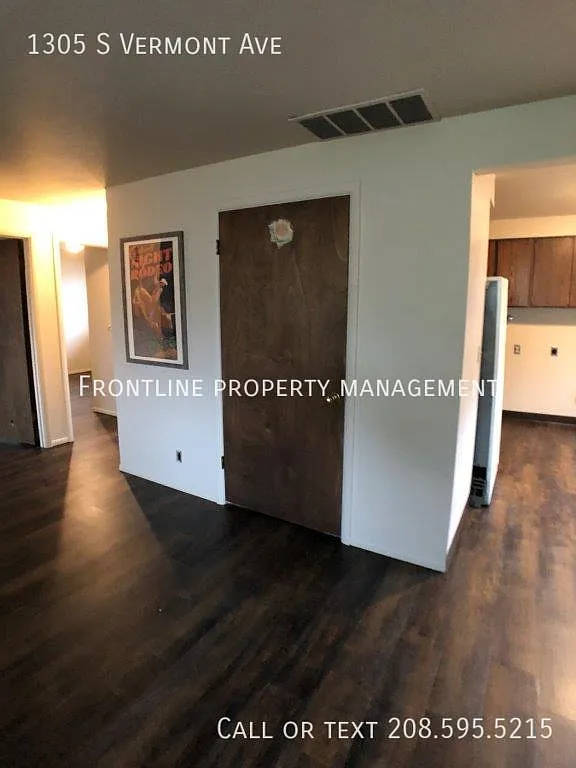 Nice Duplex walking distance to Boise State — Photo 2