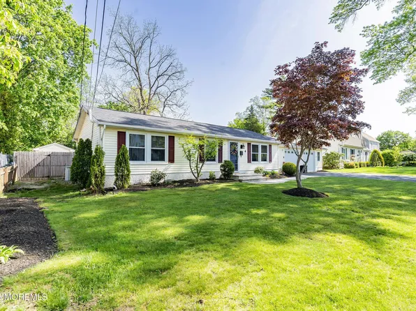 4 Barkalow Avenue, Freehold, NJ 07728