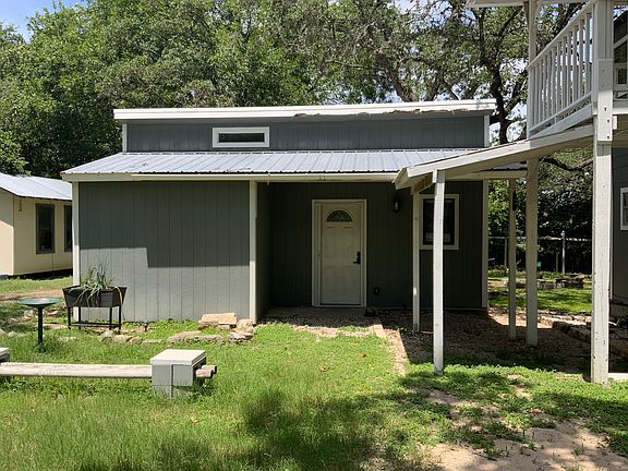 5th image of 2704 Palomino Dr