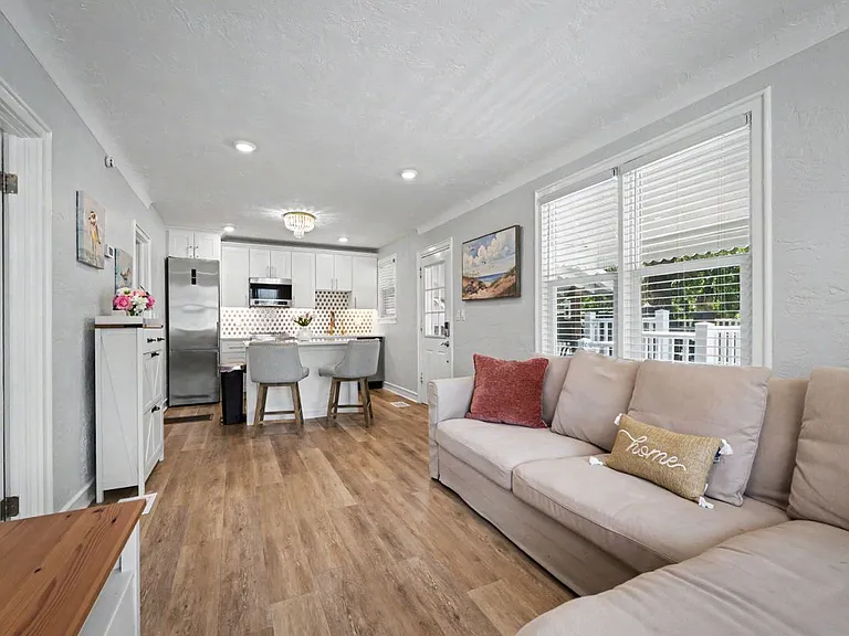 155 S Wild Olive Ave — Photo 19