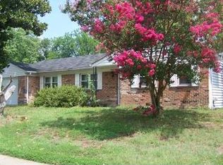 3008 Aaron Dr, Chesapeake, VA 23323