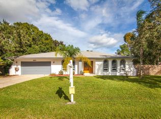 965 Revo Ln NE, Palm Bay, FL 32907