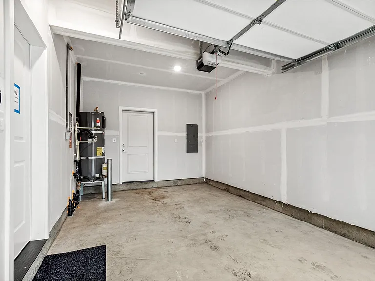 Broadmoor Commons Townhomes — Photo 12