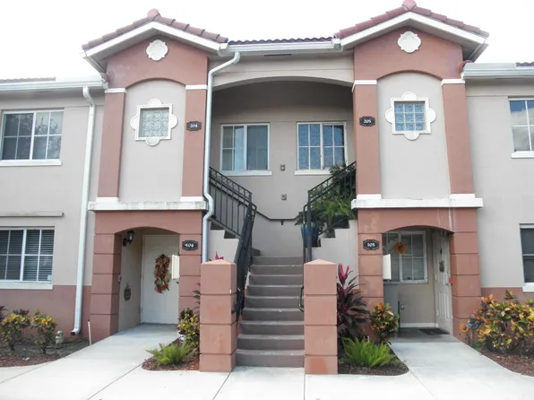 3482 Briar Bay Blvd, West Palm Beach, FL