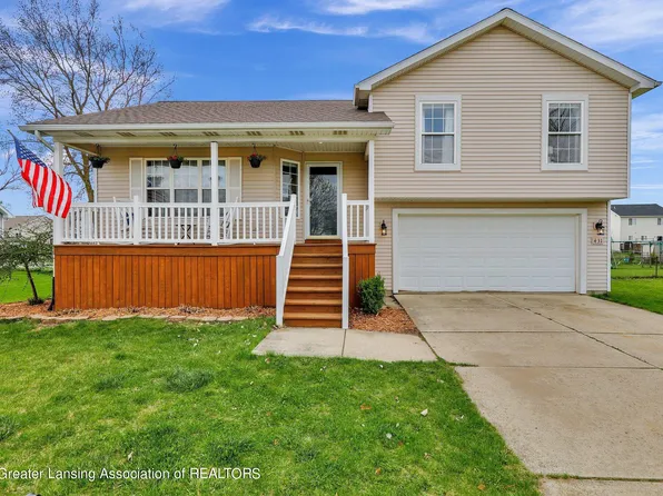431 Coventry Ln, Mason, MI 48854