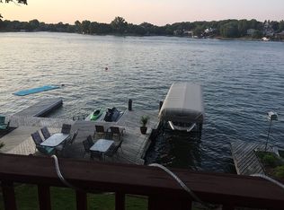 8848 Greenwood Rd, Plattsmouth, NE 68048