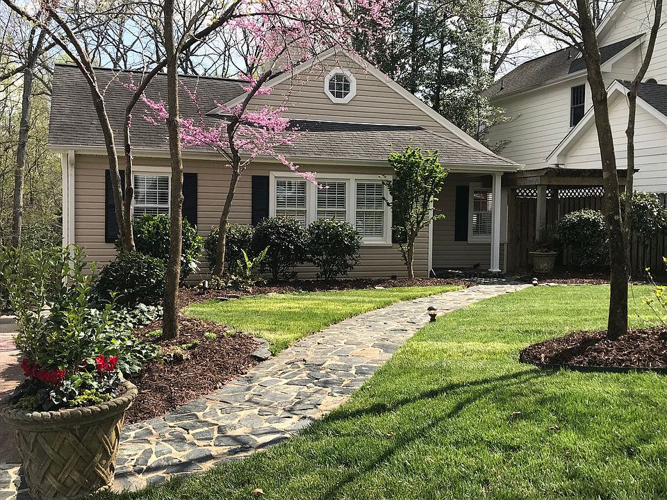 1st image of 42 Douglas Dr