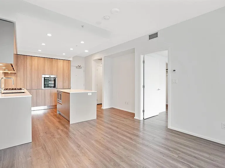 3809 Evergreen Pl #22 — Photo 5