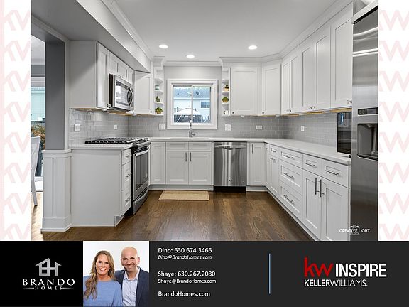 3rd image of 965 W Bryn Mawr Ave